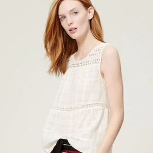 Ann Taylor Loft Ivory Crochet Insert Eylet Sleeveless Gauze Blouse Tank Top Sz L